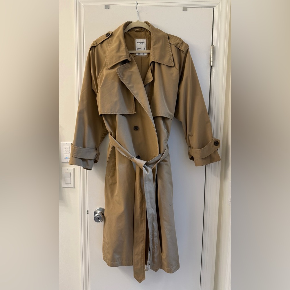 Abercrombie & Fitch Long Camel Trench Coat